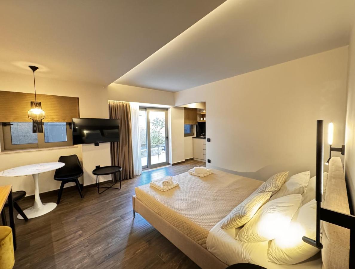 Elina Hotel Apartments Resmo Dış mekan fotoğraf