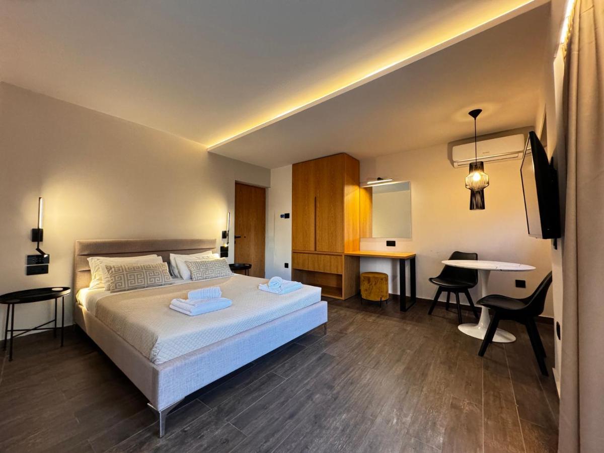 Elina Hotel Apartments Resmo Dış mekan fotoğraf